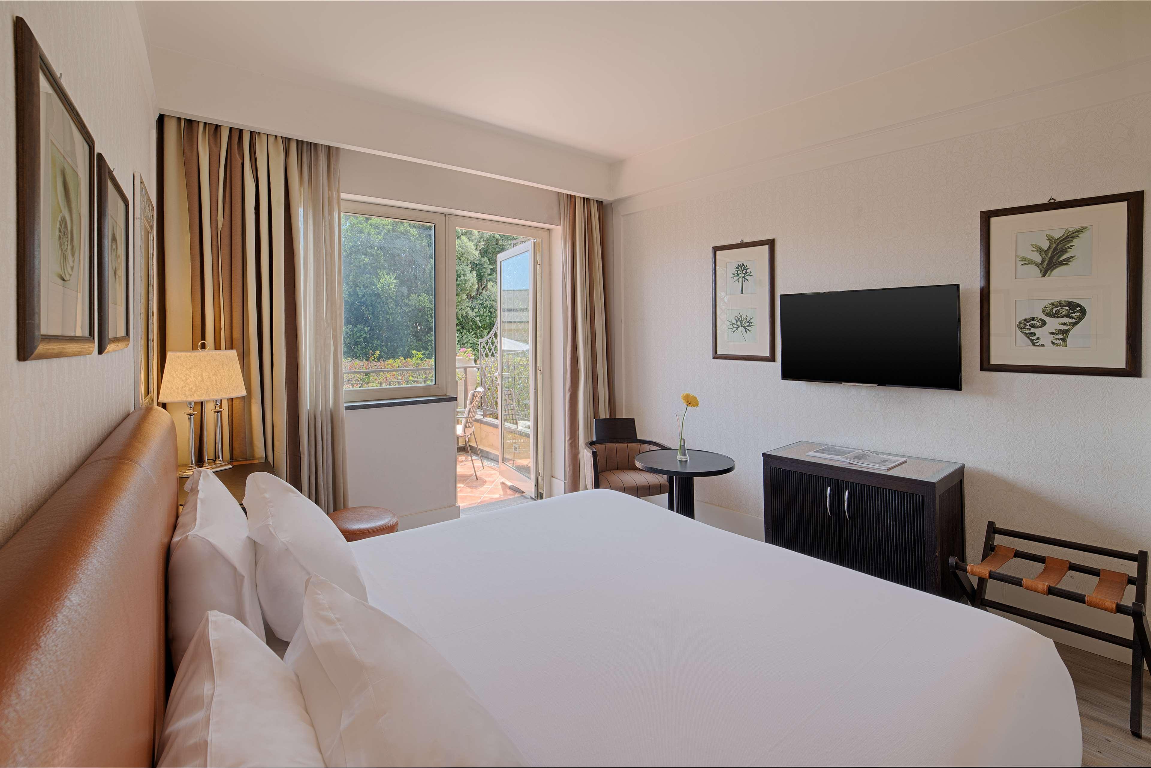 Hotel NH Catania Parco degli Aragonesi Esterno foto